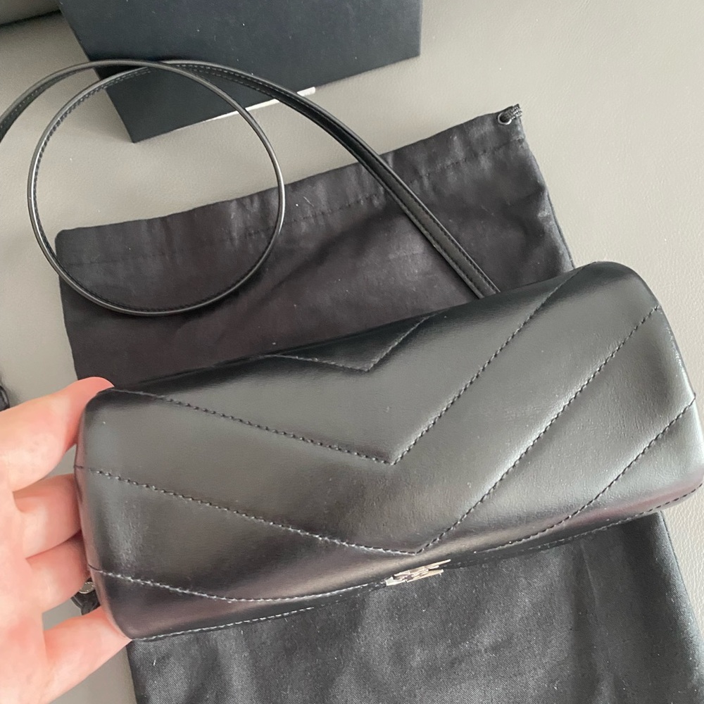 ❌SOLD❌YSL LOULOU TOY BAG - Picture 12 of 17